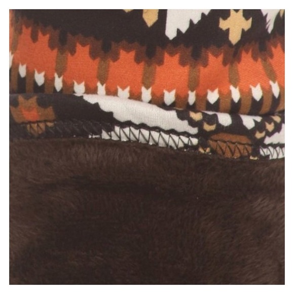 Soft Snowflake Reindeer Leggings - Picture 6 of 6